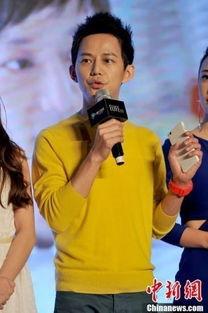 何炅吃瓜事件视频播放下载,播放下载量惊人揭秘